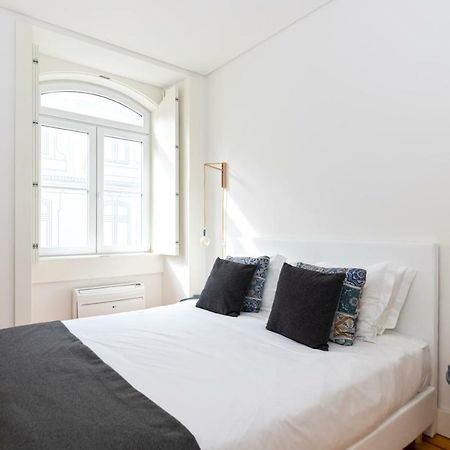 Modern Apartment In The Historical Center Lisbona Esterno foto