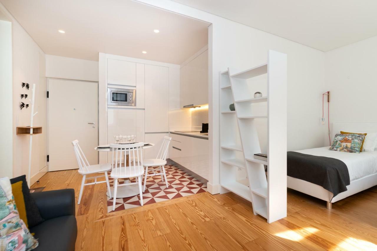 Modern Apartment In The Historical Center Lisbona Esterno foto