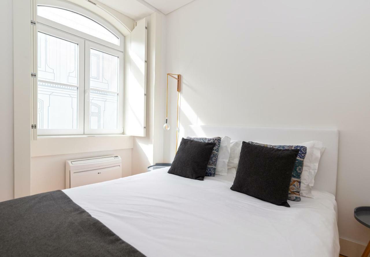 Modern Apartment In The Historical Center Lisbona Esterno foto