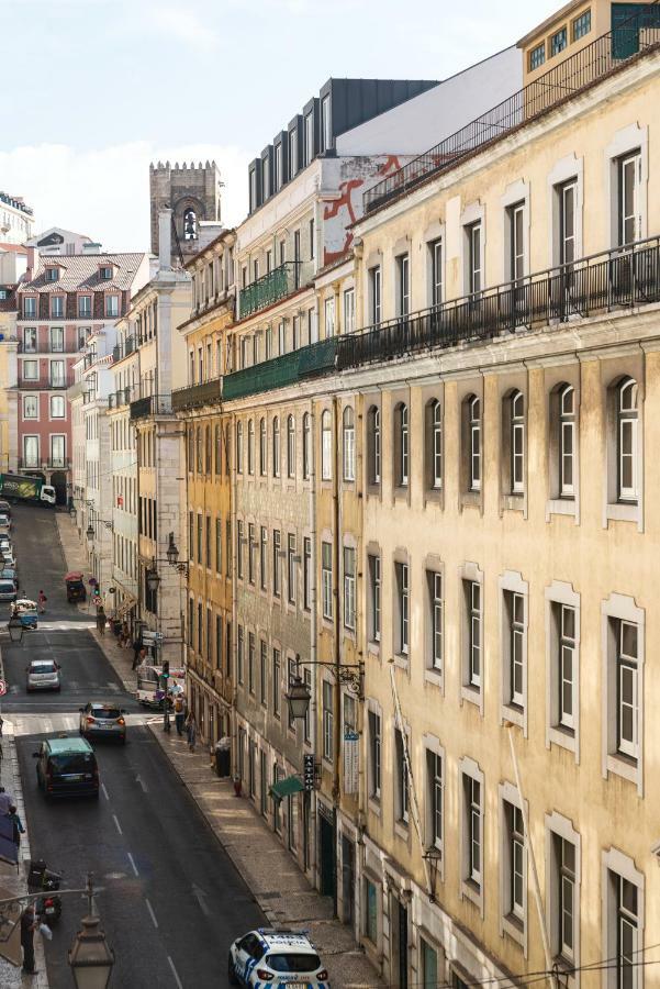 Modern Apartment In The Historical Center Lisbona Esterno foto